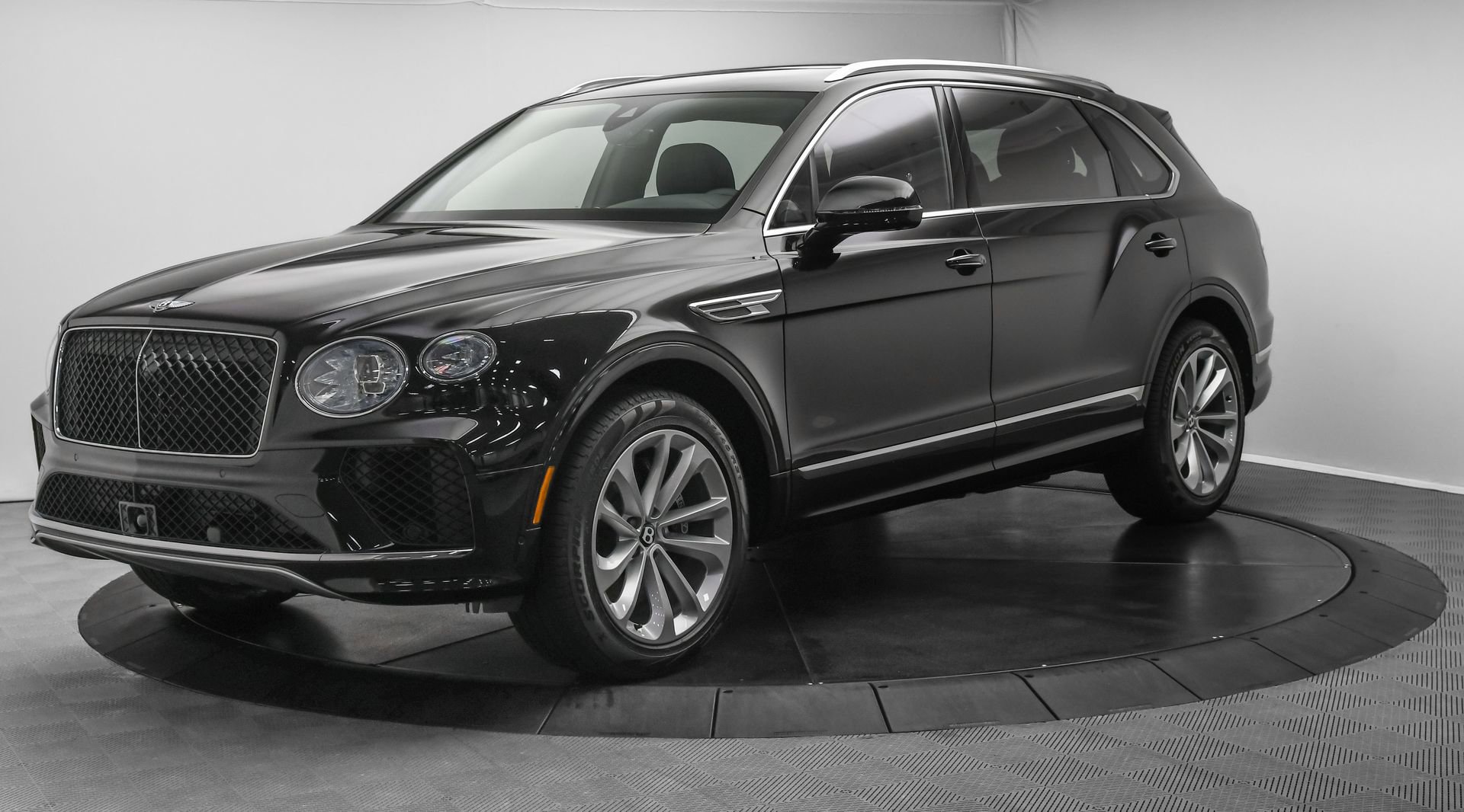 New 2024 Bentley Bentayga Extended Wheelbase image 8