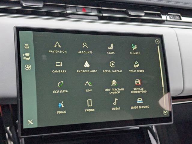 Used 2024 Land Rover Range Rover Sport Dynamic SE image 16