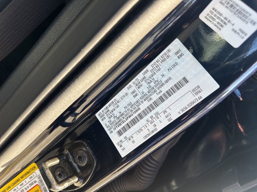 Used 2023 Ford F150 Lightning XLT image 38