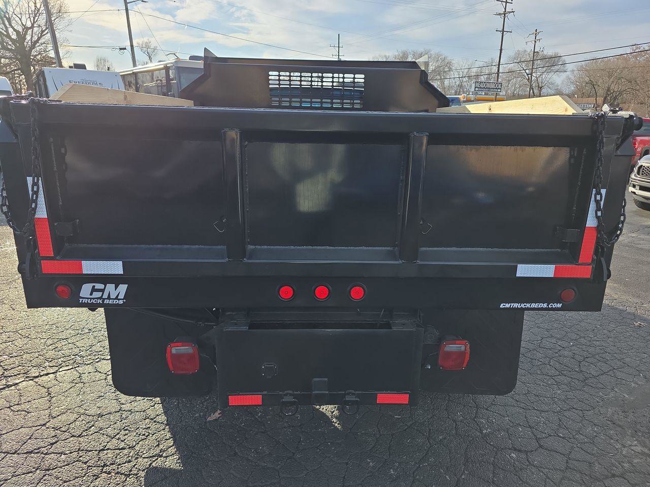 Used 2001 Ford F550 4x4 Regular Cab Super Duty image 14