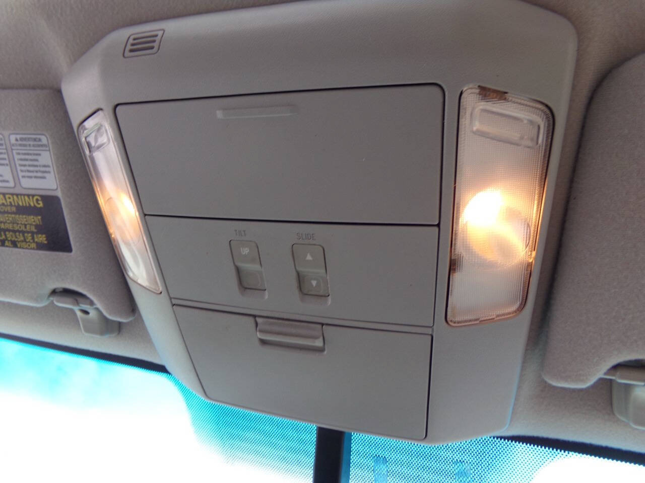Used 2011 Toyota Sequoia SR5 w/ Premium Pkg AWD/4WD image 36