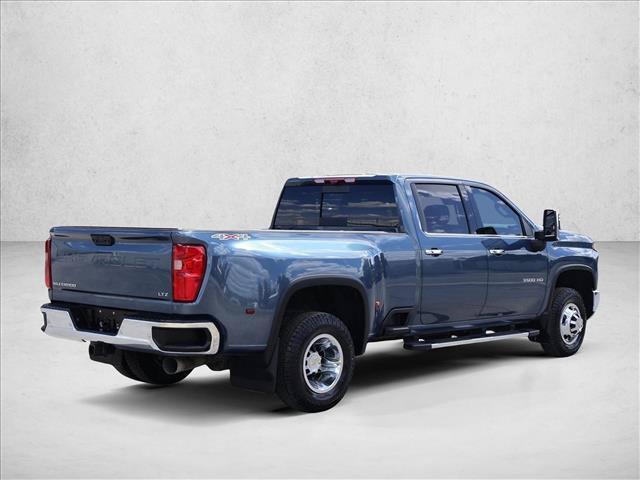 Used 2025 Chevrolet Silverado 3500 LTZ w/ LTZ Plus Package AWD/4WD image 5