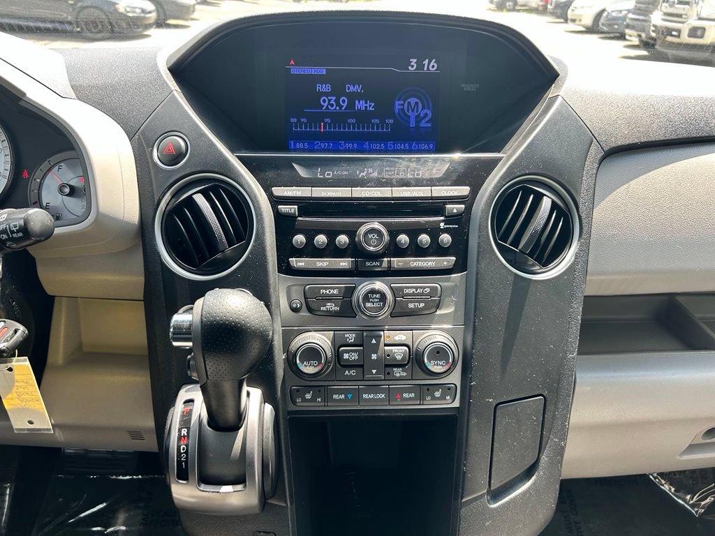Used 2014 Honda Pilot EX-L image 18