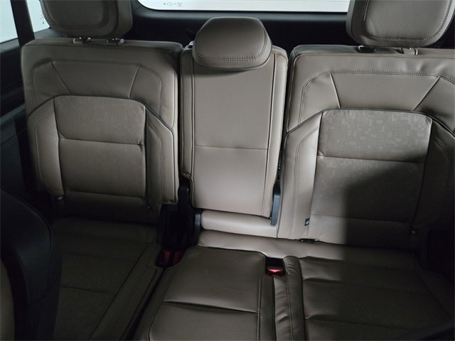 New 2026 Lincoln Navigator L Black Label image 15