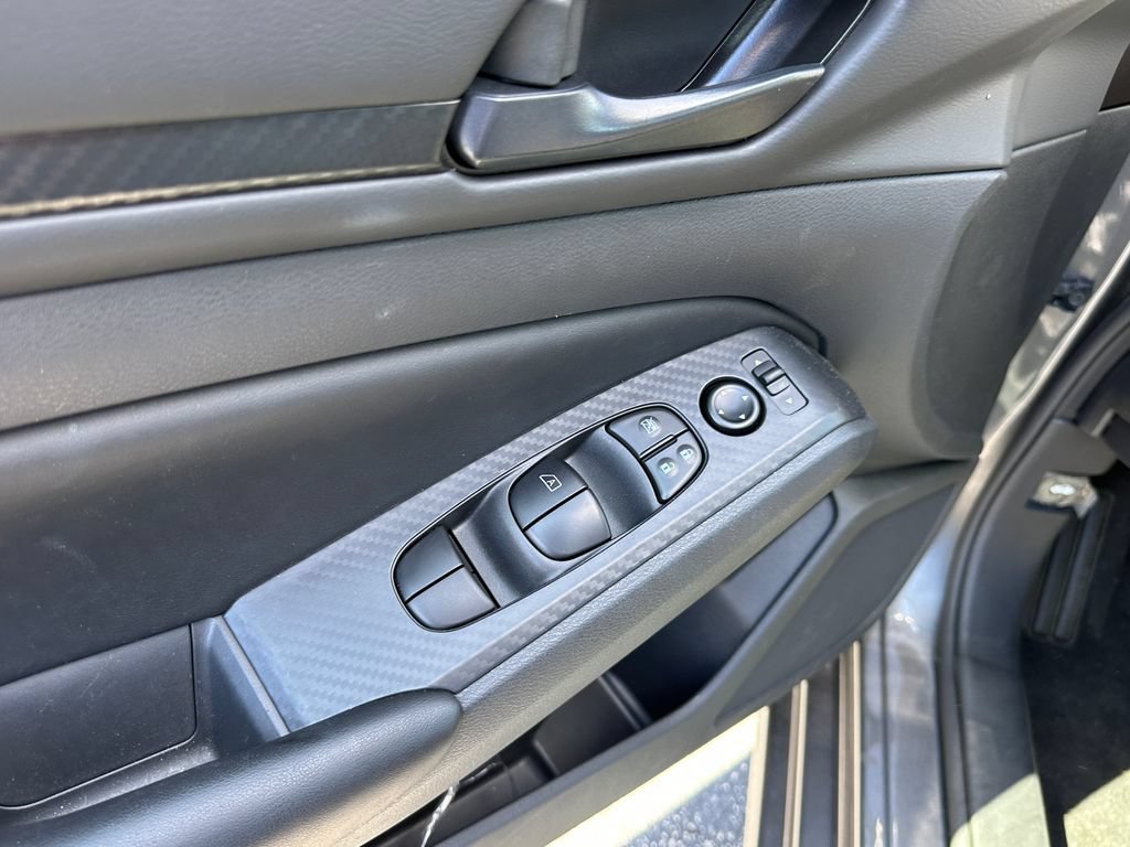Used 2025 Nissan Altima 2.5 S FWD image 22