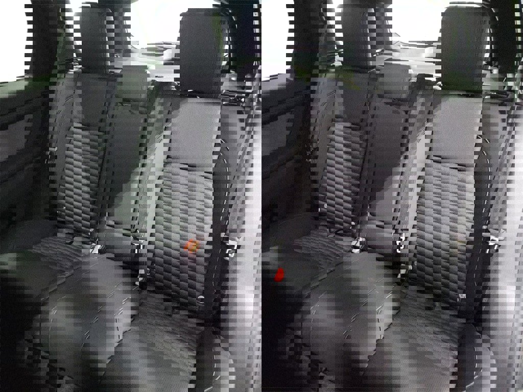 New 2025 Land Rover Discovery Sport Dynamic SE image 22