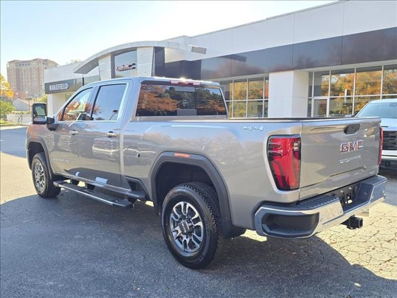 New 2026 GMC Sierra 2500 SLT w/ SLT Premium Package image 17