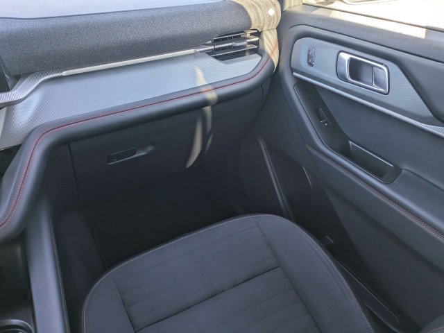 Certified 2026 Ford Explorer ST-Line w/ ST-Line Street Pack RWD image 19
