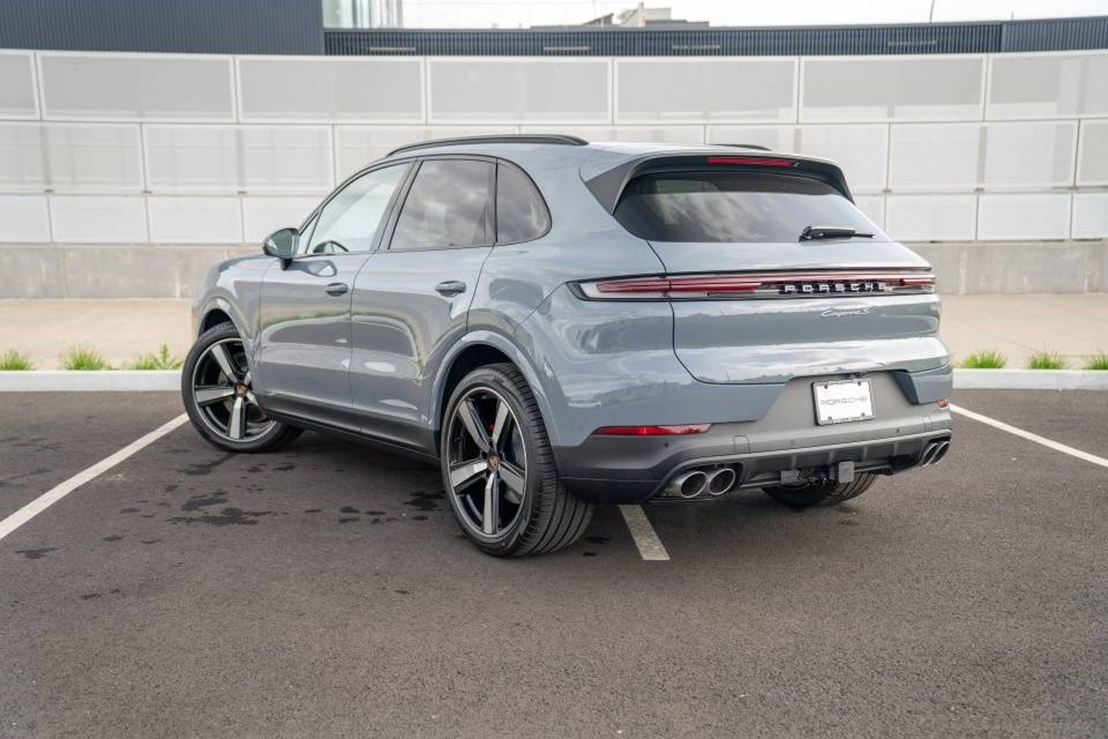 New 2026 Porsche Cayenne S AWD/4WD image 3