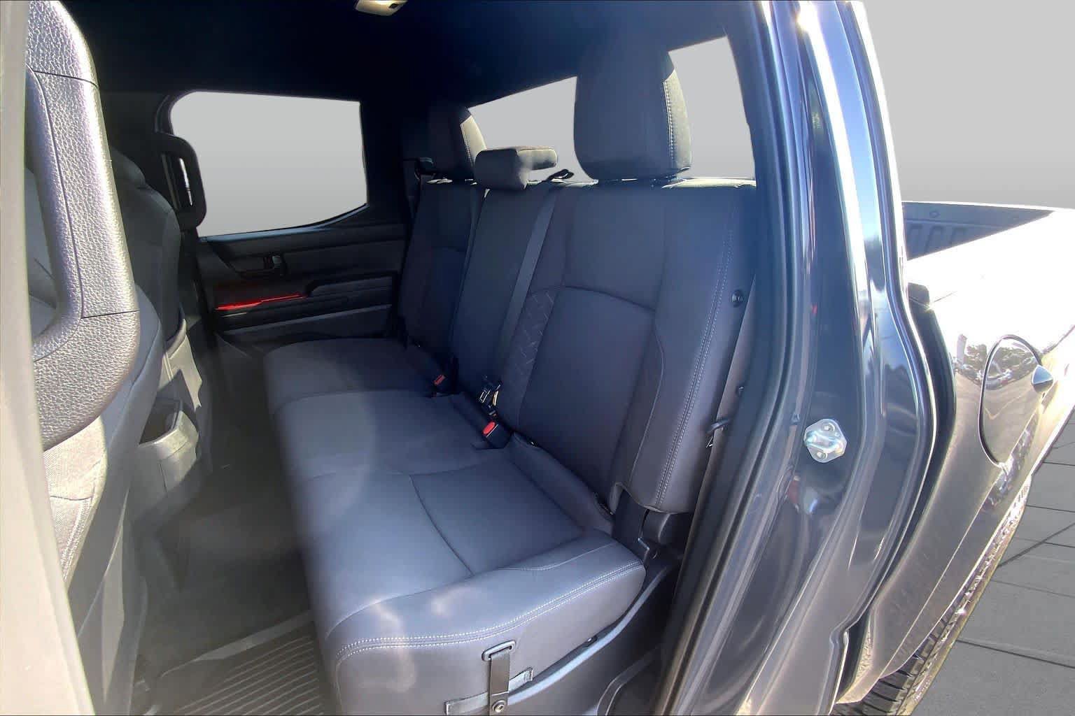 Used 2025 Toyota Tacoma SR5 RWD image 21
