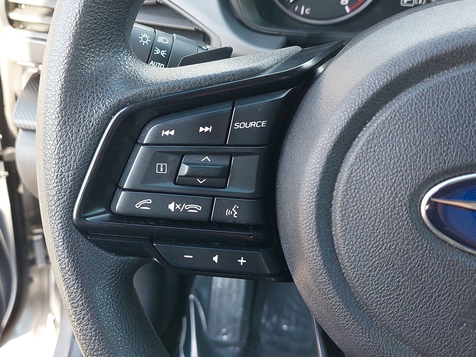 Certified 2024 Subaru Crosstrek 2.0i Premium image 16