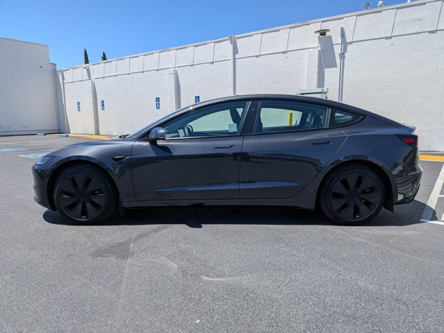 Used 2025 Tesla Model 3 Long Range RWD image 9