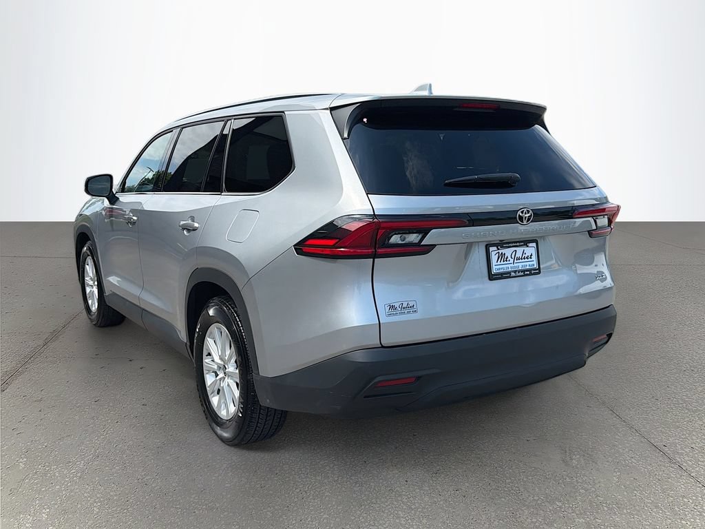 Used 2025 Toyota Grand Highlander FWD image 6
