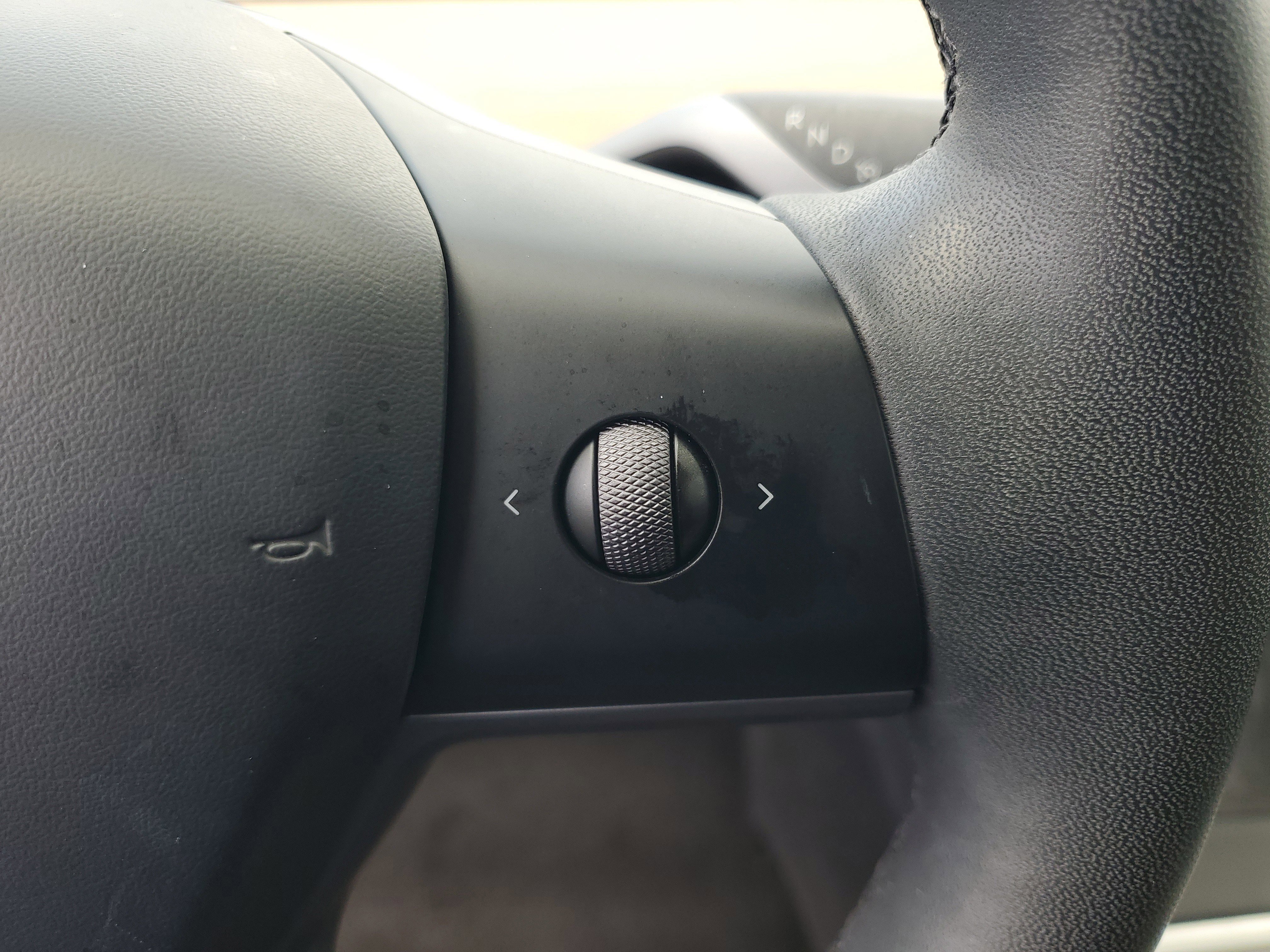 Used 2023 Tesla Model 3 Standard Range image 20