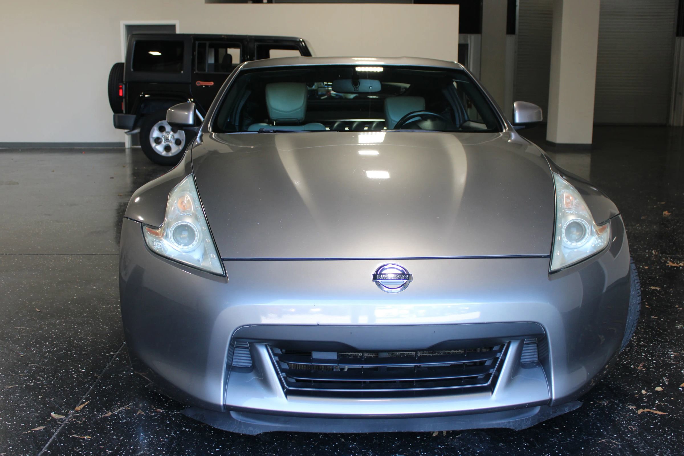 Used 2009 Nissan 370Z Touring w/ Sport Pkg image 5