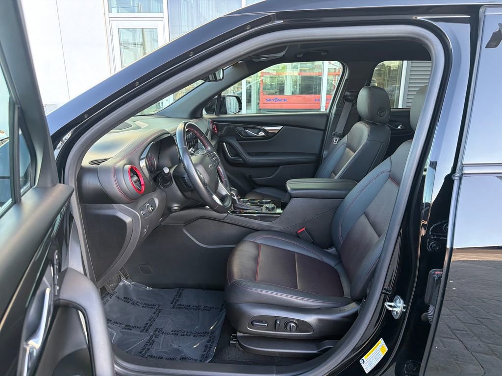 Used 2021 Chevrolet Blazer RS w/ Enhanced Convenience Package image 9