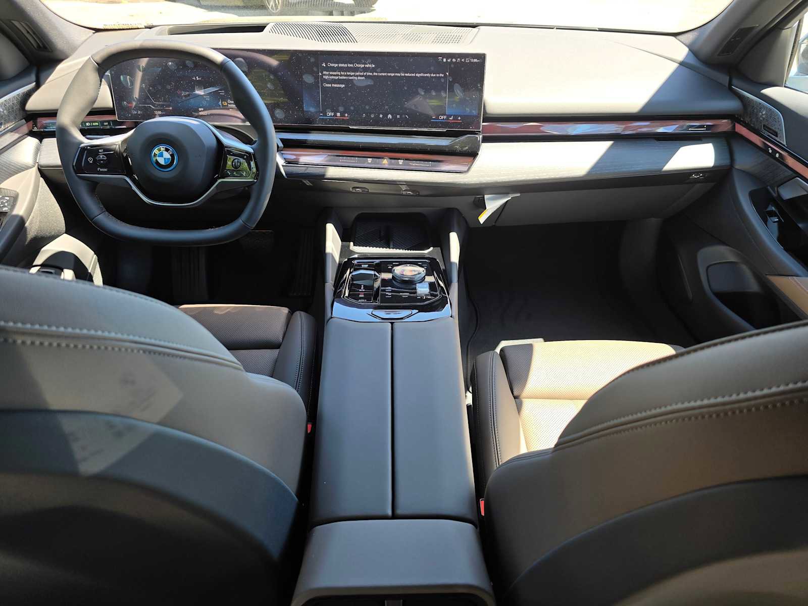 Used 2026 BMW i5 eDrive40 AWD/4WD image 19