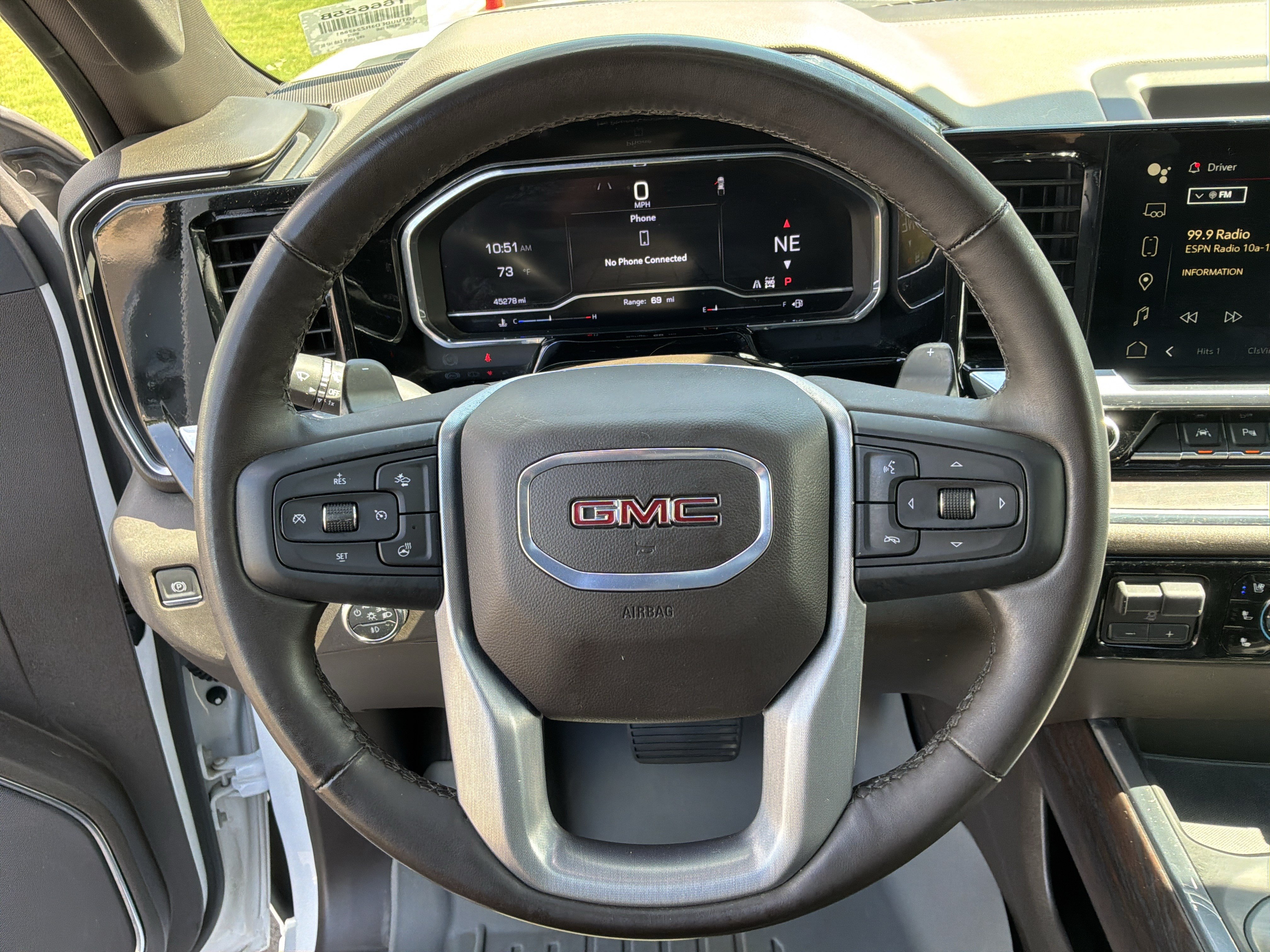 Used 2024 GMC Sierra 1500 SLT w/ SLT Premium Plus Package AWD/4WD image 18