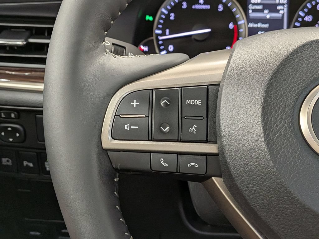 Used 2017 Lexus ES 350 w/ Luxury Package FWD image 19