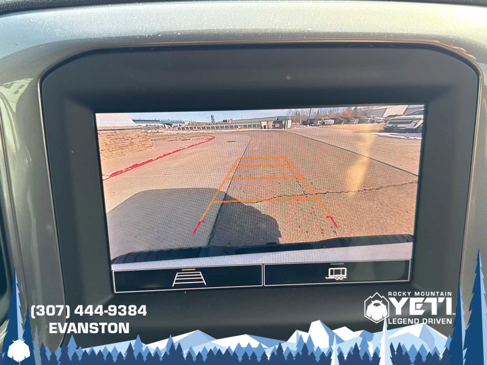 Used 2024 Chevrolet Silverado 2500 Custom w/ Custom Value Package image 32