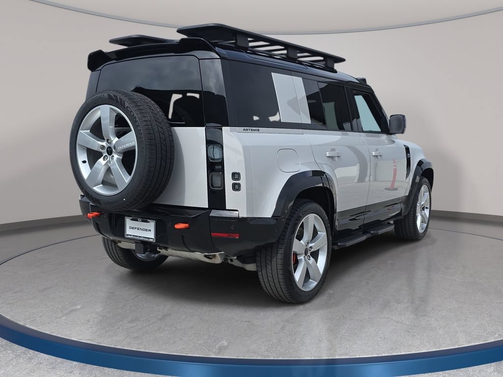 New 2026 Land Rover Defender 110 X AWD/4WD image 5
