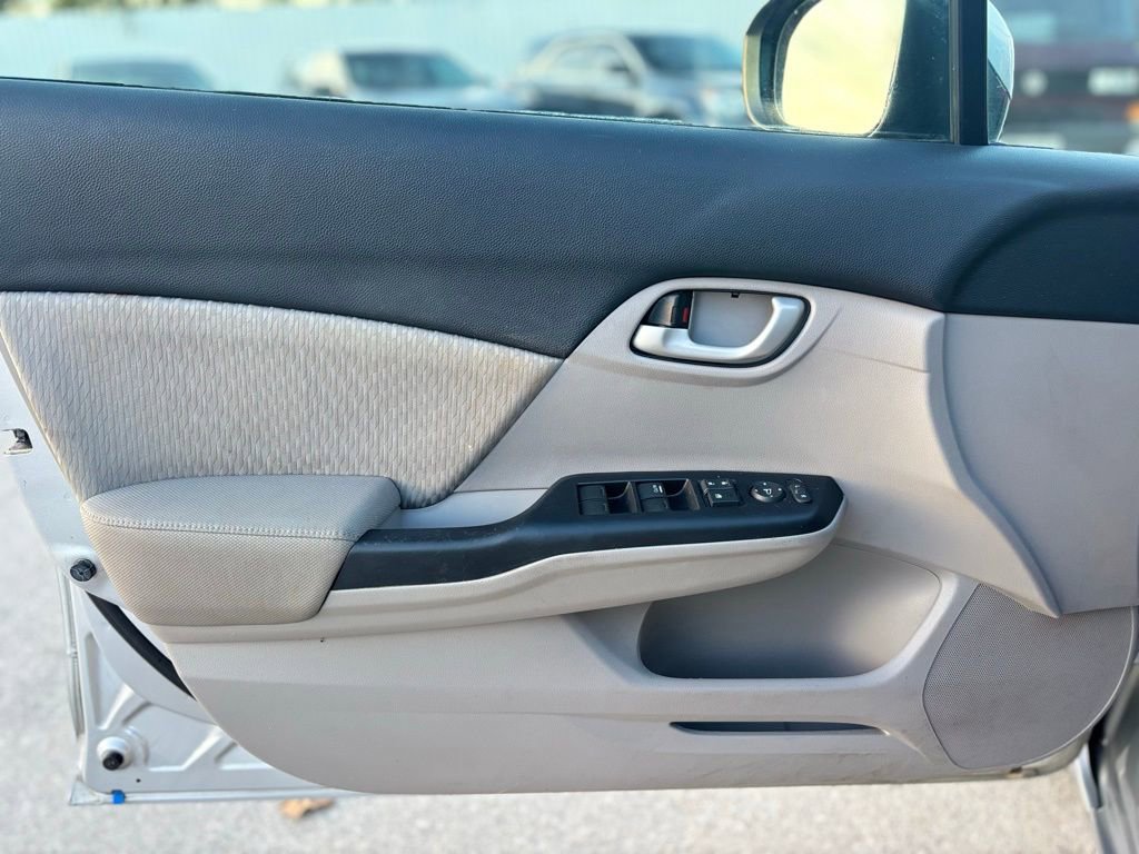 Used 2015 Honda Civic LX image 9