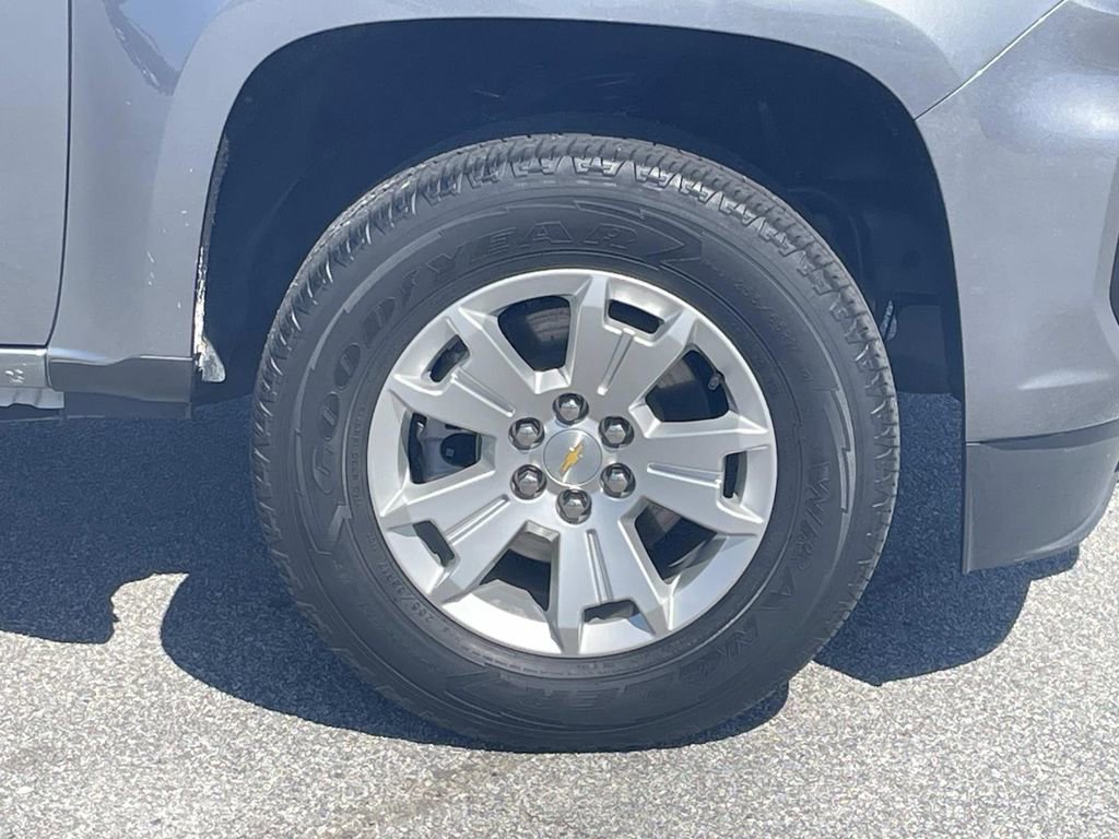Used 2022 Chevrolet Colorado LT w/ LT Convenience Package image 10