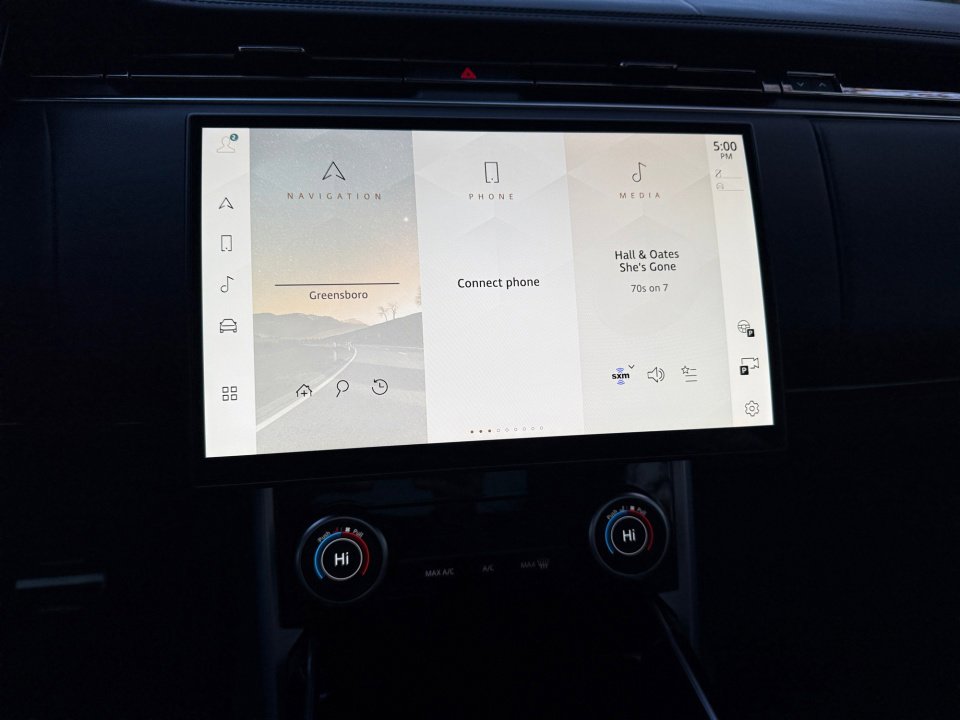 Certified 2023 Land Rover Range Rover SE AWD/4WD image 15