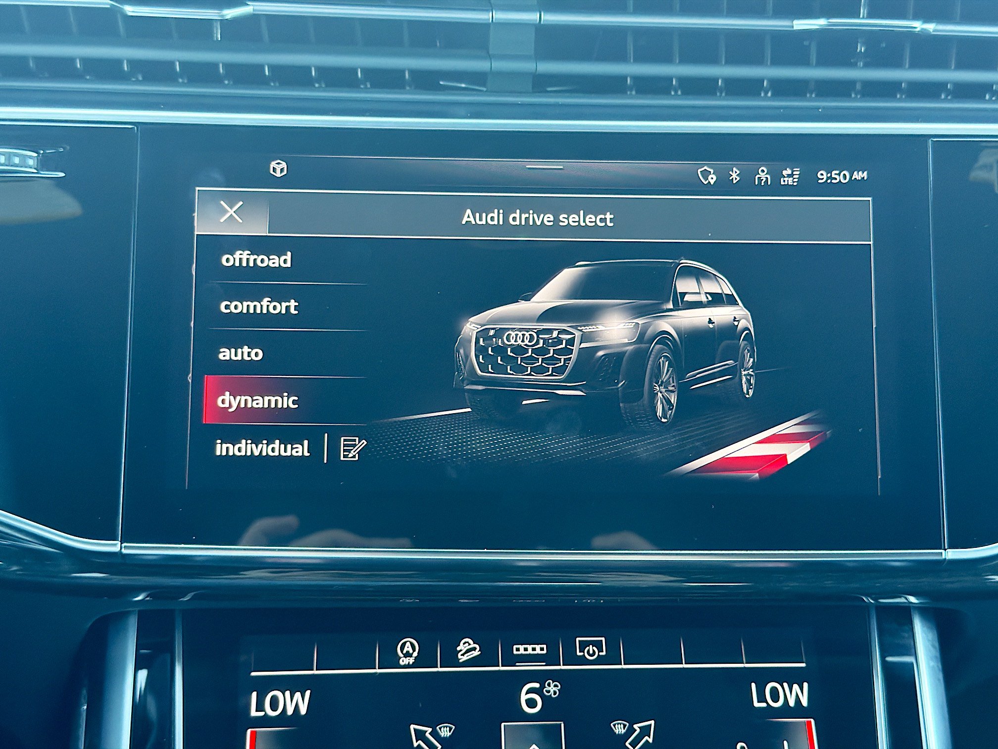Used 2025 Audi Q7 3.0T Premium Plus AWD/4WD image 31