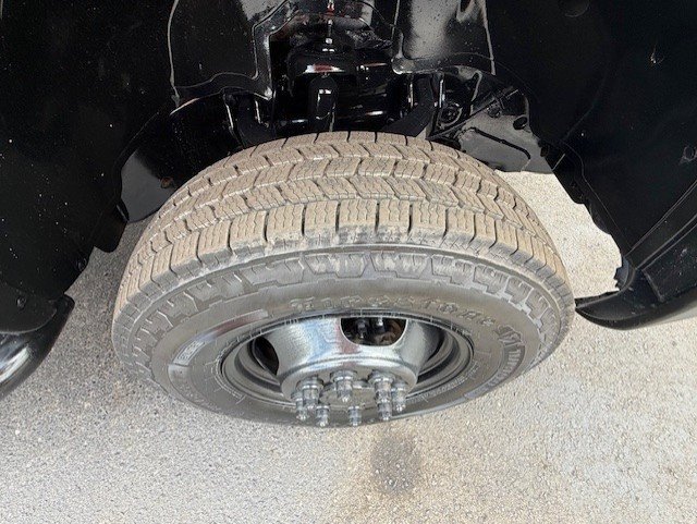 Used 2005 GMC Sierra 3500 W/T w/ Skid Plate Package image 19