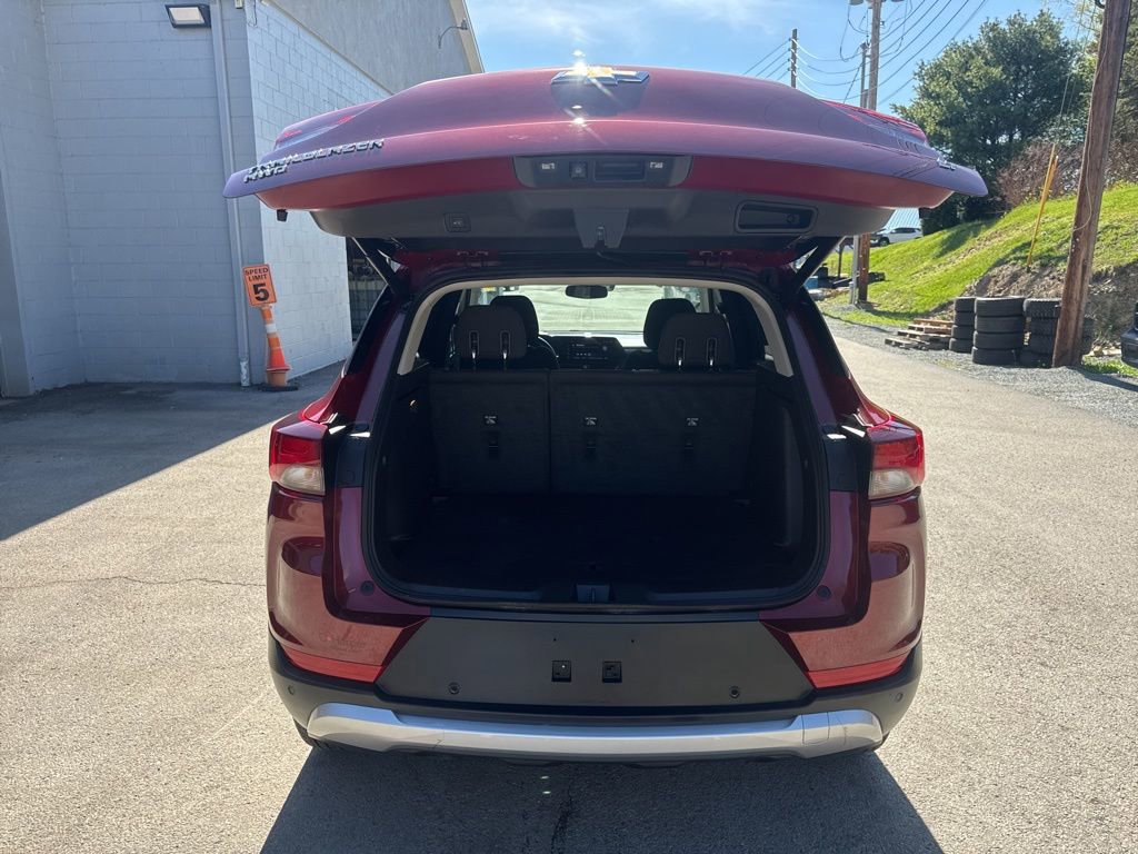 Used 2024 Chevrolet TrailBlazer LT w/ Convenience Package image 13