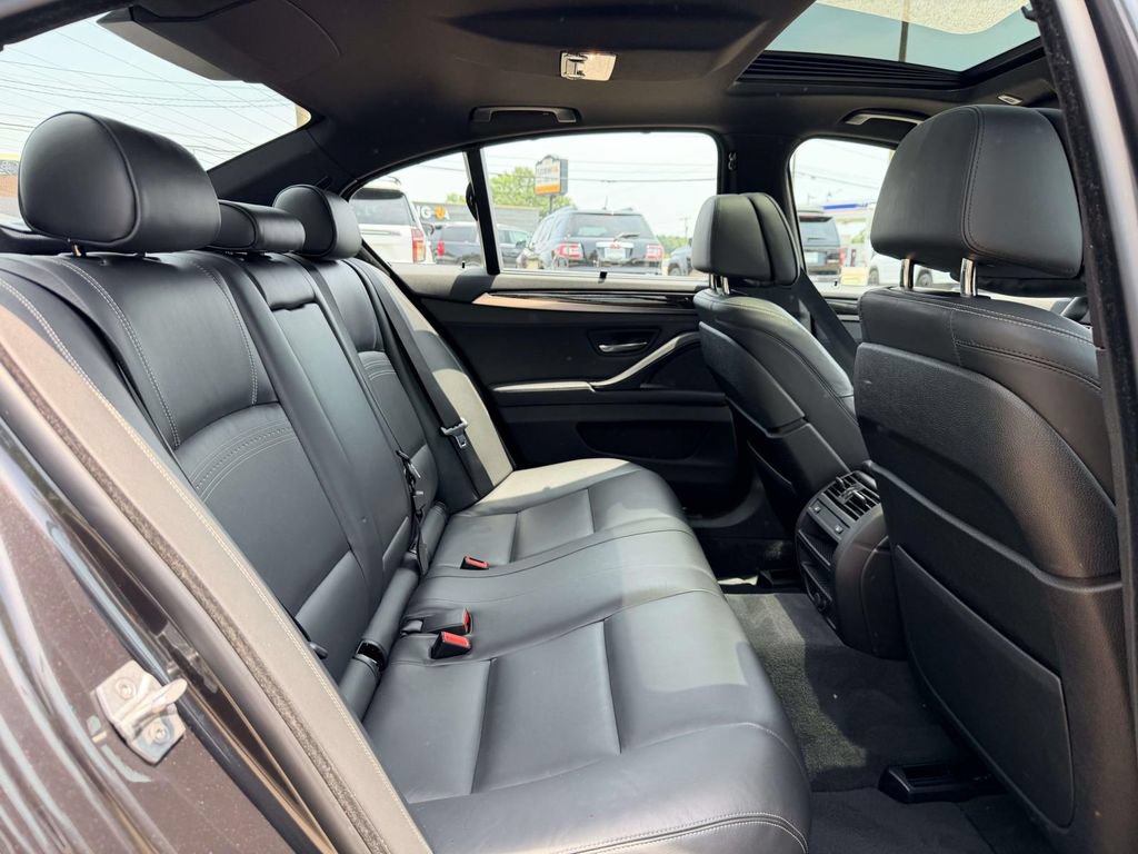 Used 2015 BMW 535i xDrive Sedan AWD/4WD image 14