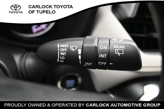 Used 2025 Toyota RAV4 XLE w/ Convenience Package FWD image 28