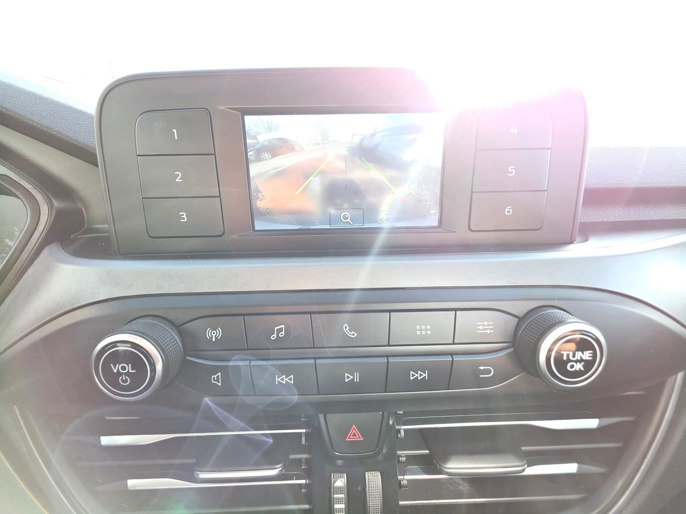 Used 2020 Ford Escape S image 23