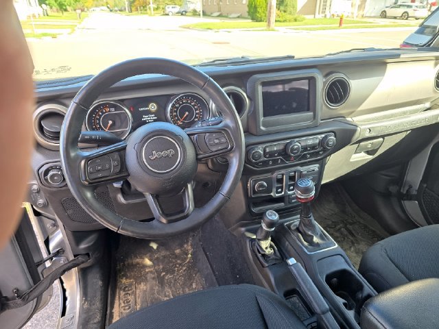 Used 2021 Jeep Wrangler Sport AWD/4WD image 10