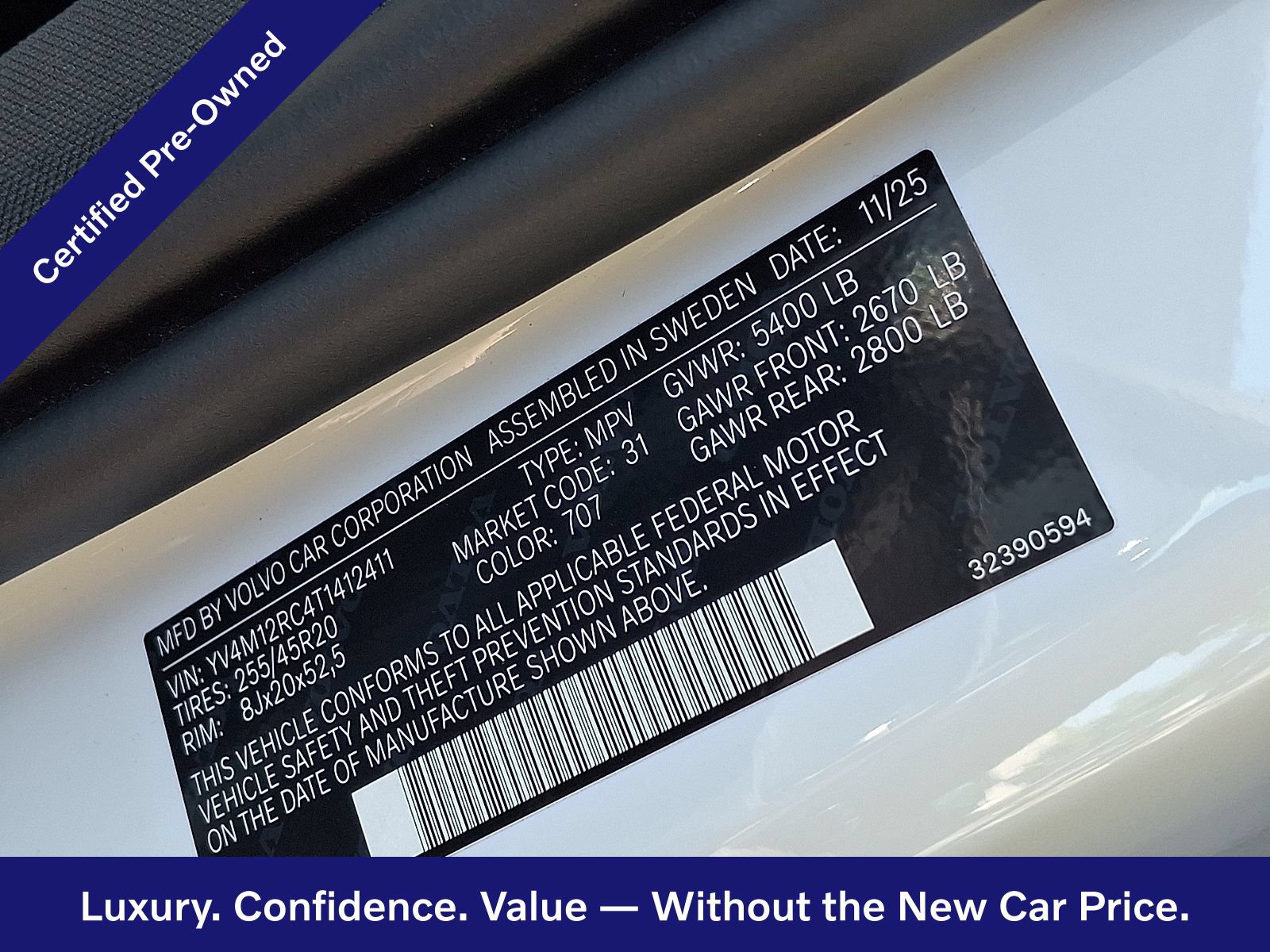 Certified 2026 Volvo XC60 B5 Plus AWD/4WD image 28