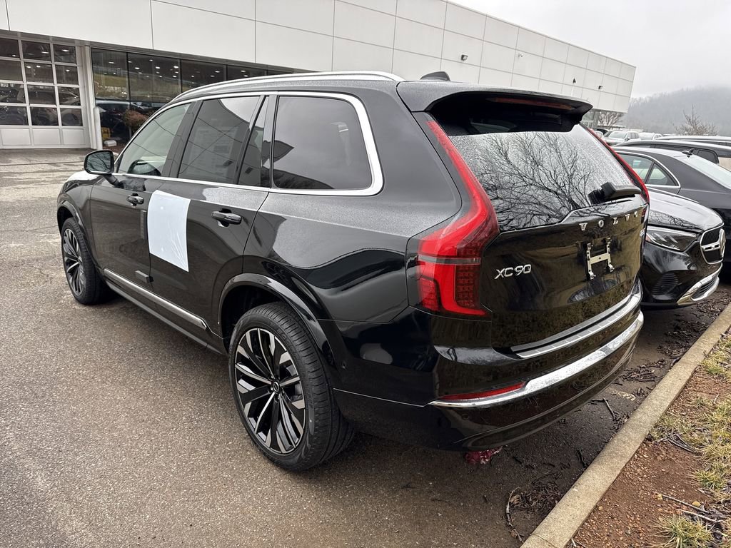 New 2026 Volvo XC90 B6 Plus w/ Protection Package Premier image 4