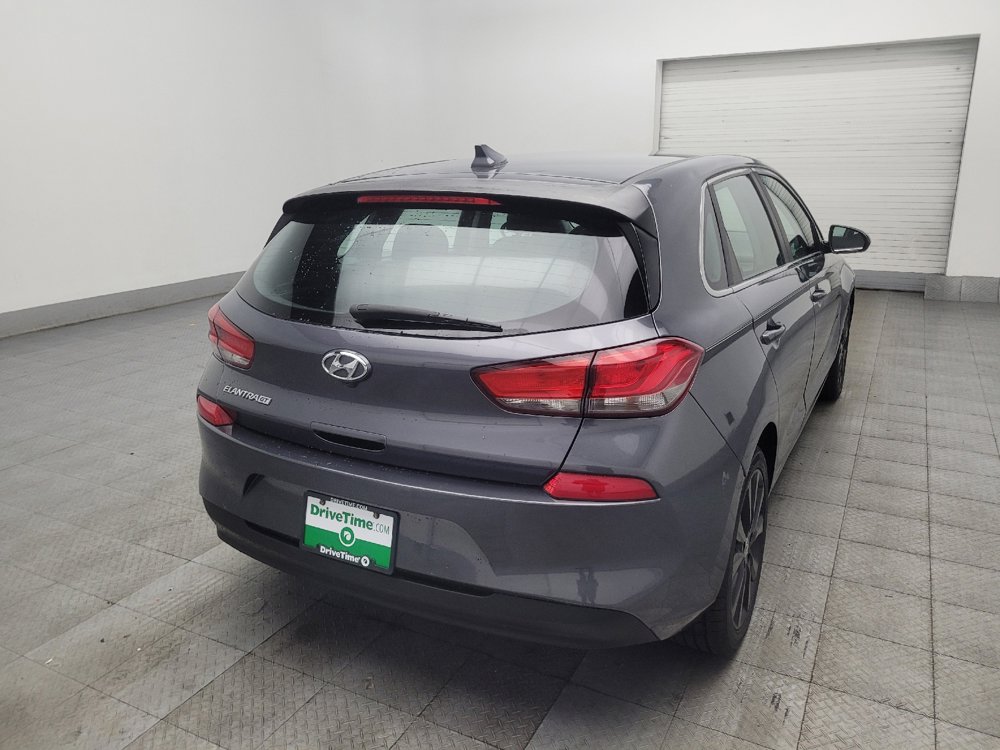 Used 2019 Hyundai Elantra GT FWD image 9