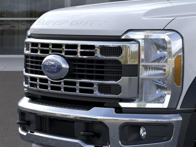 New 2026 Ford F550 2WD Regular Cab Super Duty image 18