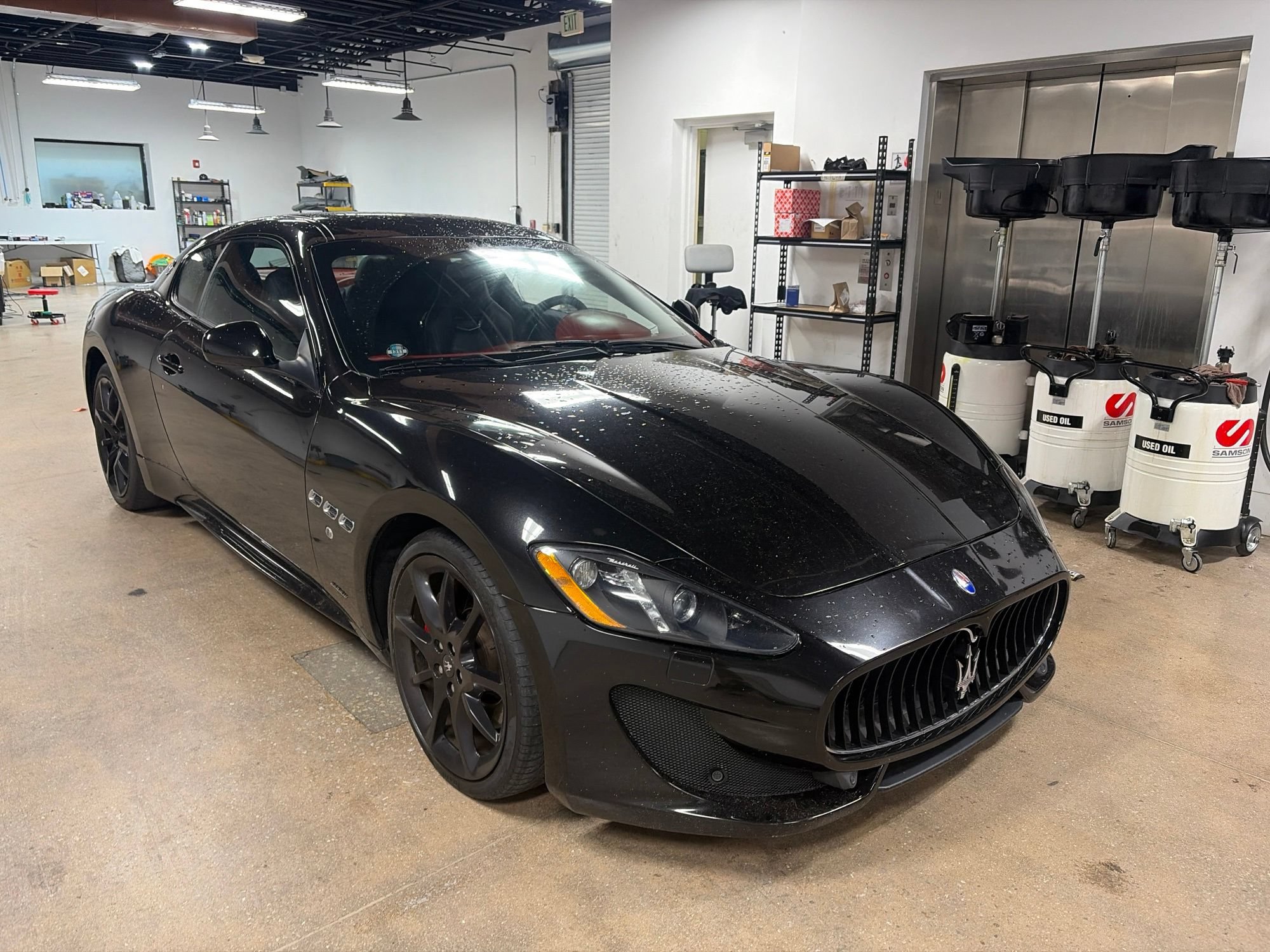 Used 2017 Maserati GranTurismo Sport RWD image 2