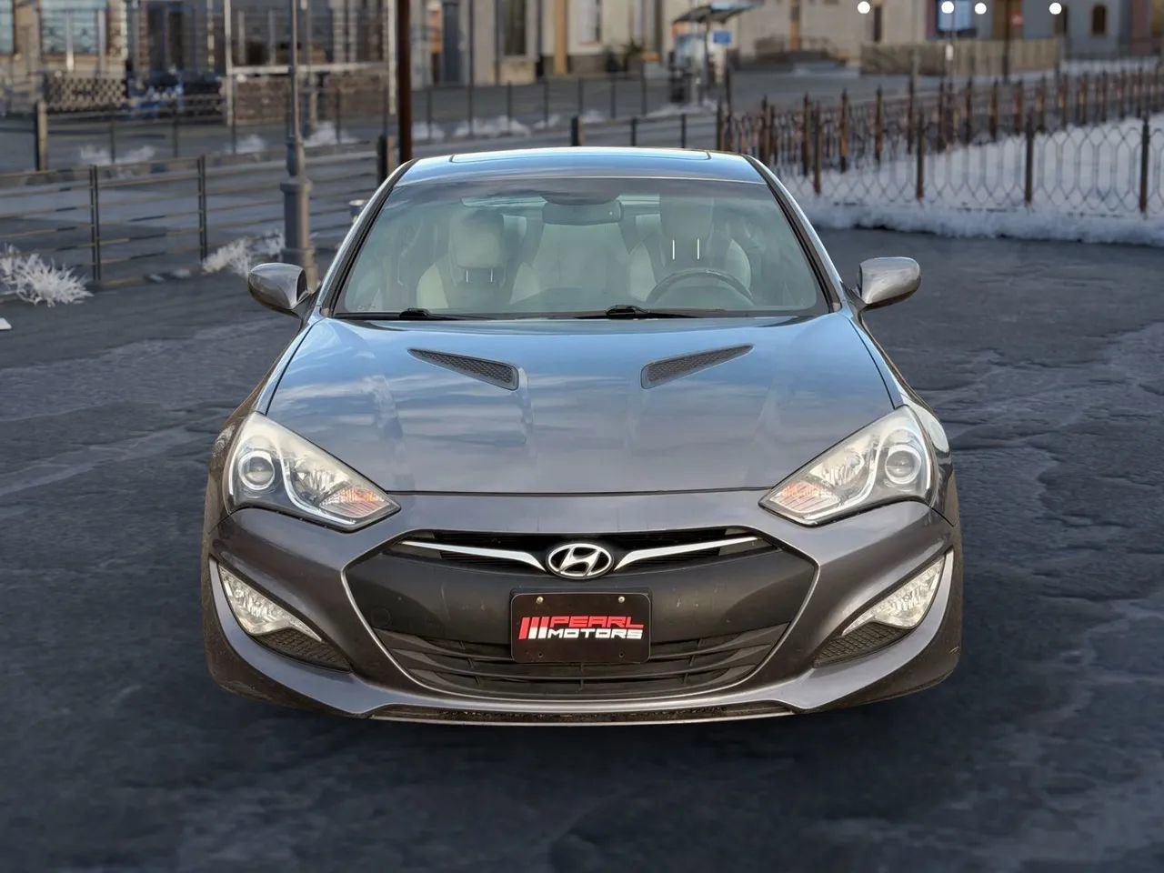 Used 2014 Hyundai Genesis 2.0T image 2
