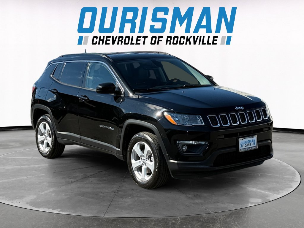 Used 2020 Jeep Compass Latitude w/ Popular Equipment Group AWD/4WD image 1