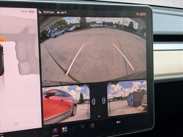 Used 2025 Tesla Model Y Long Range RWD image 9