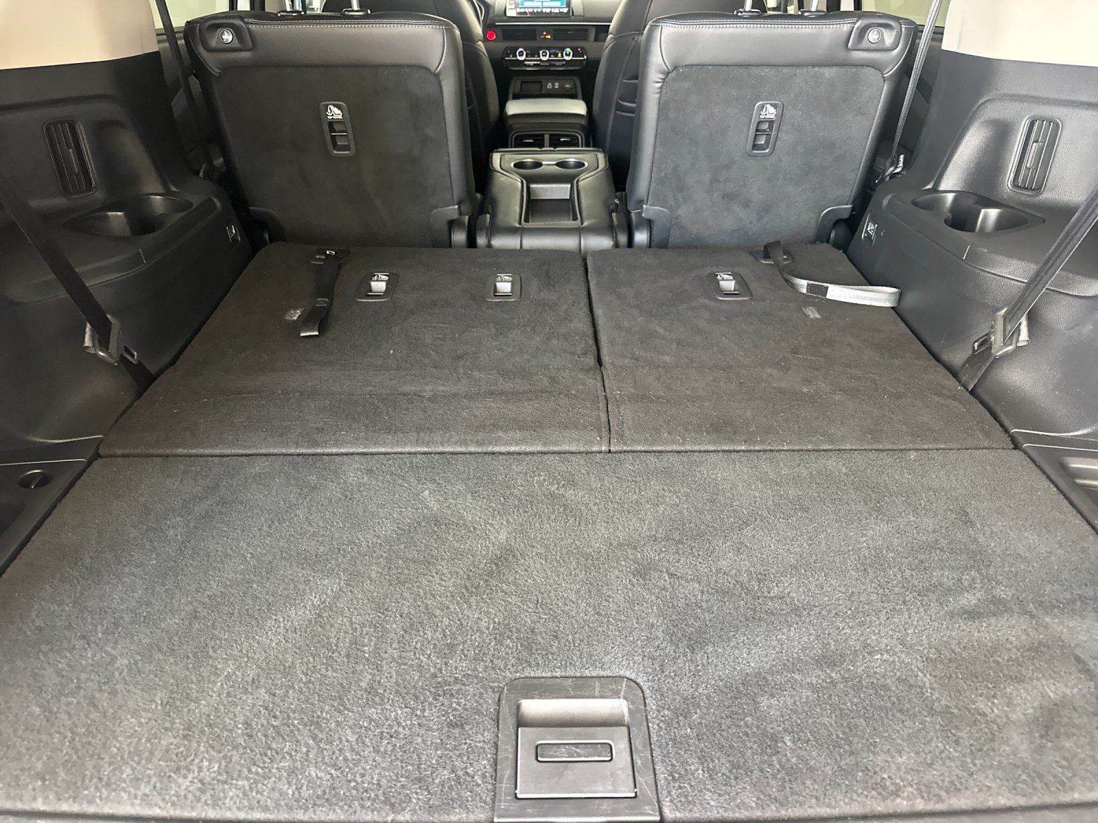 Used 2024 Honda Pilot Touring image 16