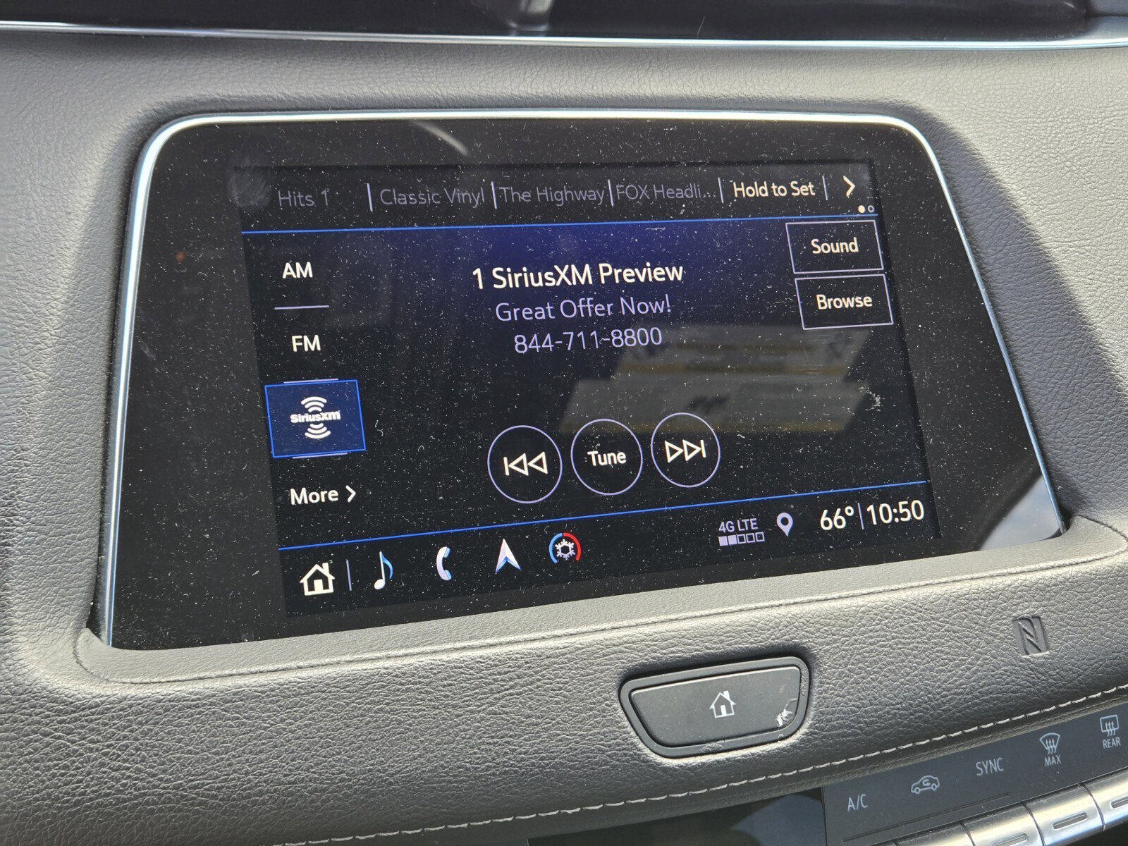 Used 2019 Cadillac XT4 Premium Luxury w/ Cold Weather Package image 19