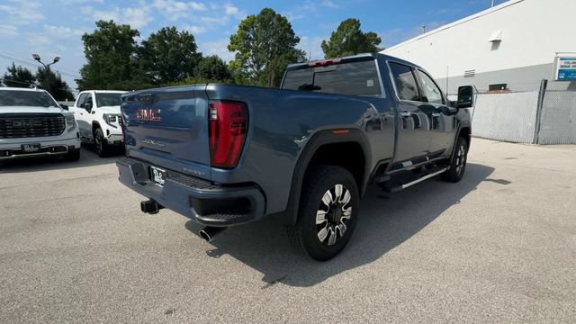 Used 2025 GMC Sierra 2500 Denali w/ Denali Reserve Package AWD/4WD image 8