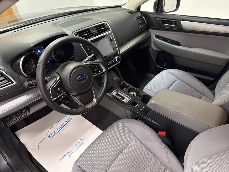 Used 2018 Subaru Outback 2.5i Premium image 9