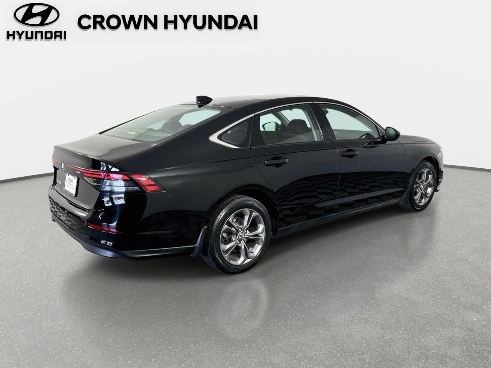 Used 2023 Honda Accord EX image 6