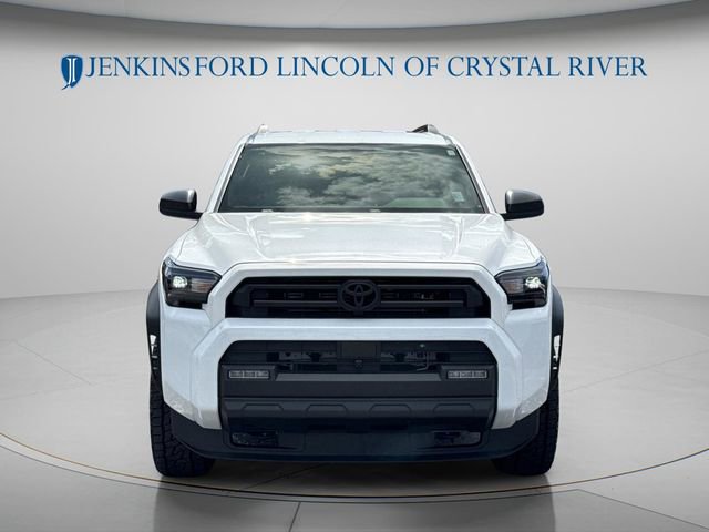 Used 2025 Toyota 4Runner SR5 AWD/4WD image 13