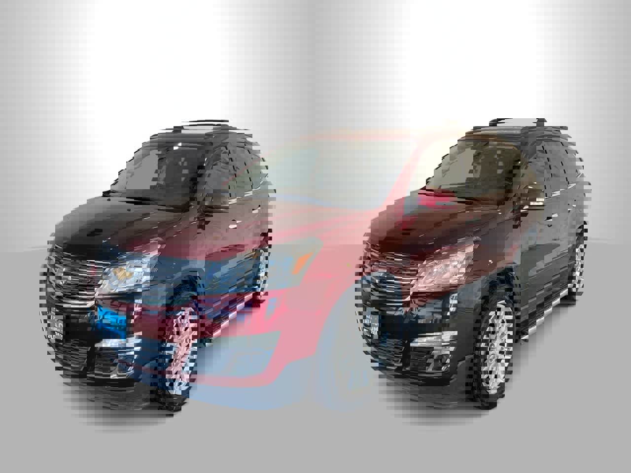 Used 2015 Chevrolet Traverse LT w/ Style and Technology Package image 1